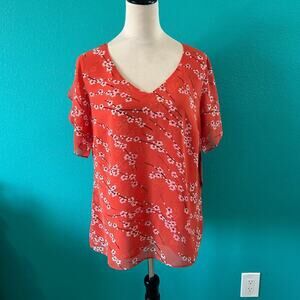 NWT Cabi 5712 Cherry Blossom Split Sleeve Chiffon Top V-Neck Casual Size M